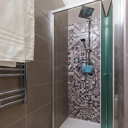 Royal Art H Duomo - Centro, By Clapa Group Maison d'hôtes 5*