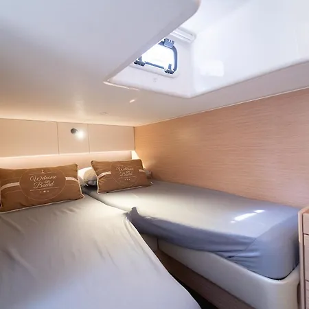Guest house Royal Art H Duomo - Centro, By Clapa Group