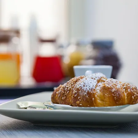 Royal Art H Duomo - Centro, By Clapa Group Pensión