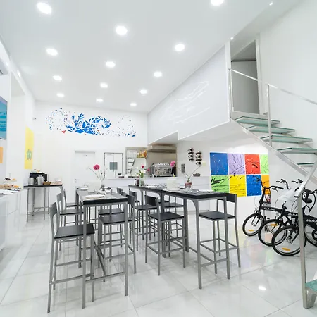 Maison d'hôtes Royal Art H Duomo - Centro, By Clapa Group 2*