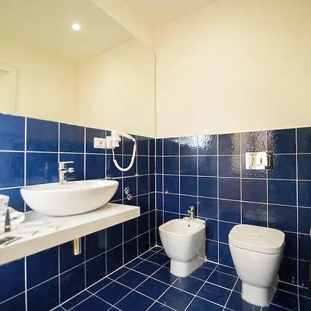 Pensión Royal Art H Duomo - Centro, By Clapa Group 3*