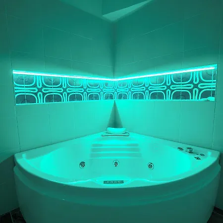 Royal Art H Duomo - Centro, By Clapa Group 3* Nápoles