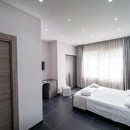 Πανσιόν Royal Art H Duomo - Centro, By Clapa Group Νάπολη