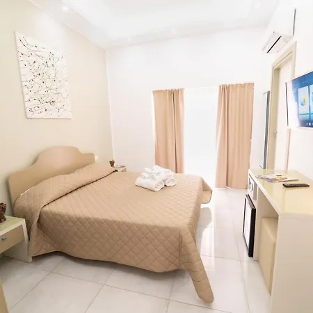 Royal Art H Duomo - Centro, By Clapa Group Guest house Naples