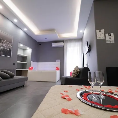 בית הארחה Royal Art H Duomo - Centro, By Clapa Group נאפולי