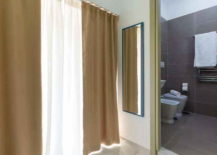 Royal Art H Duomo - Centro, By Clapa Group 3*