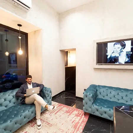 Royal Art H Duomo - Centro, By Clapa Group 5* Neapol
